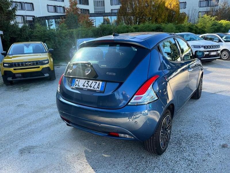 Lancia Ypsilon Ypsilon 1.0 FireFly 5 porte S&S Hybrid Ecochic Gold