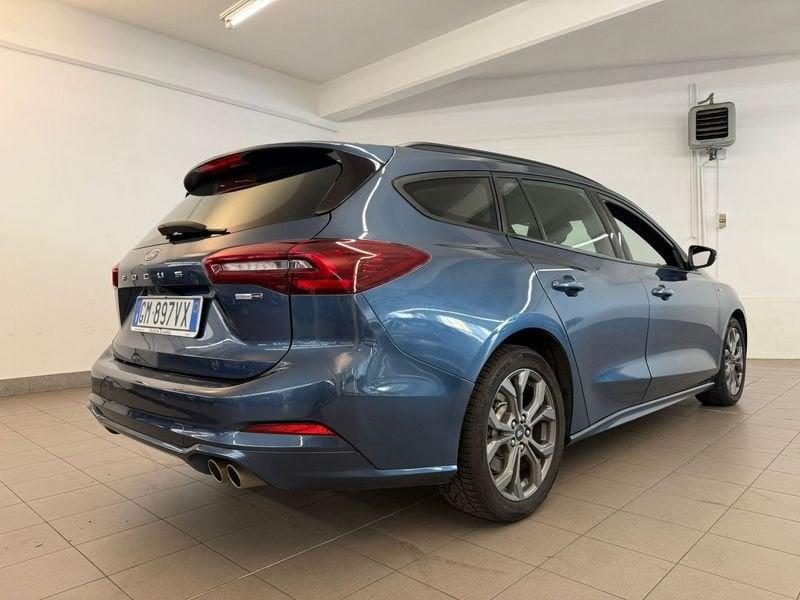 Ford Focus 1.0 EcoBoost Hybrid 125 CV SW ST Line Design
