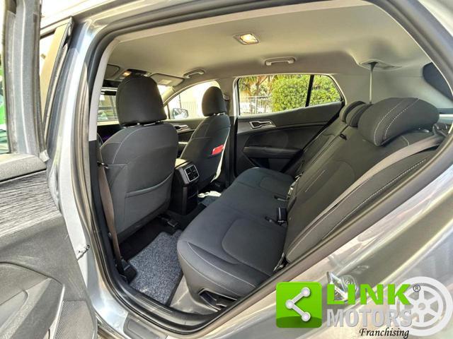 KIA Sportage 1.6 136 CV Mild Hybrid Business