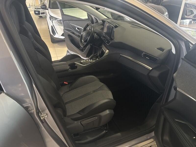 Peugeot 5008 5008 BlueHDi 130 S&S EAT8 Allure Pack 7 Posti KeyLess + Retrocamera