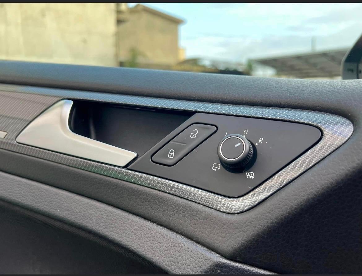 Volkswagen Golf 2.0 TDI DSG 5p. Highline BlueMotion Technology