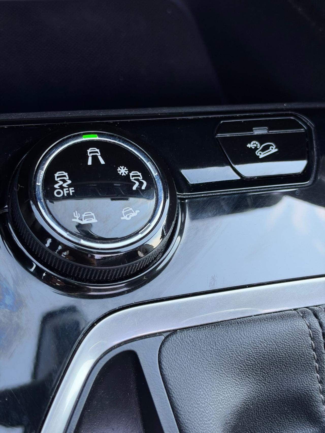 Peugeot 3008 BlueHDi 130 S&S Allure 2018