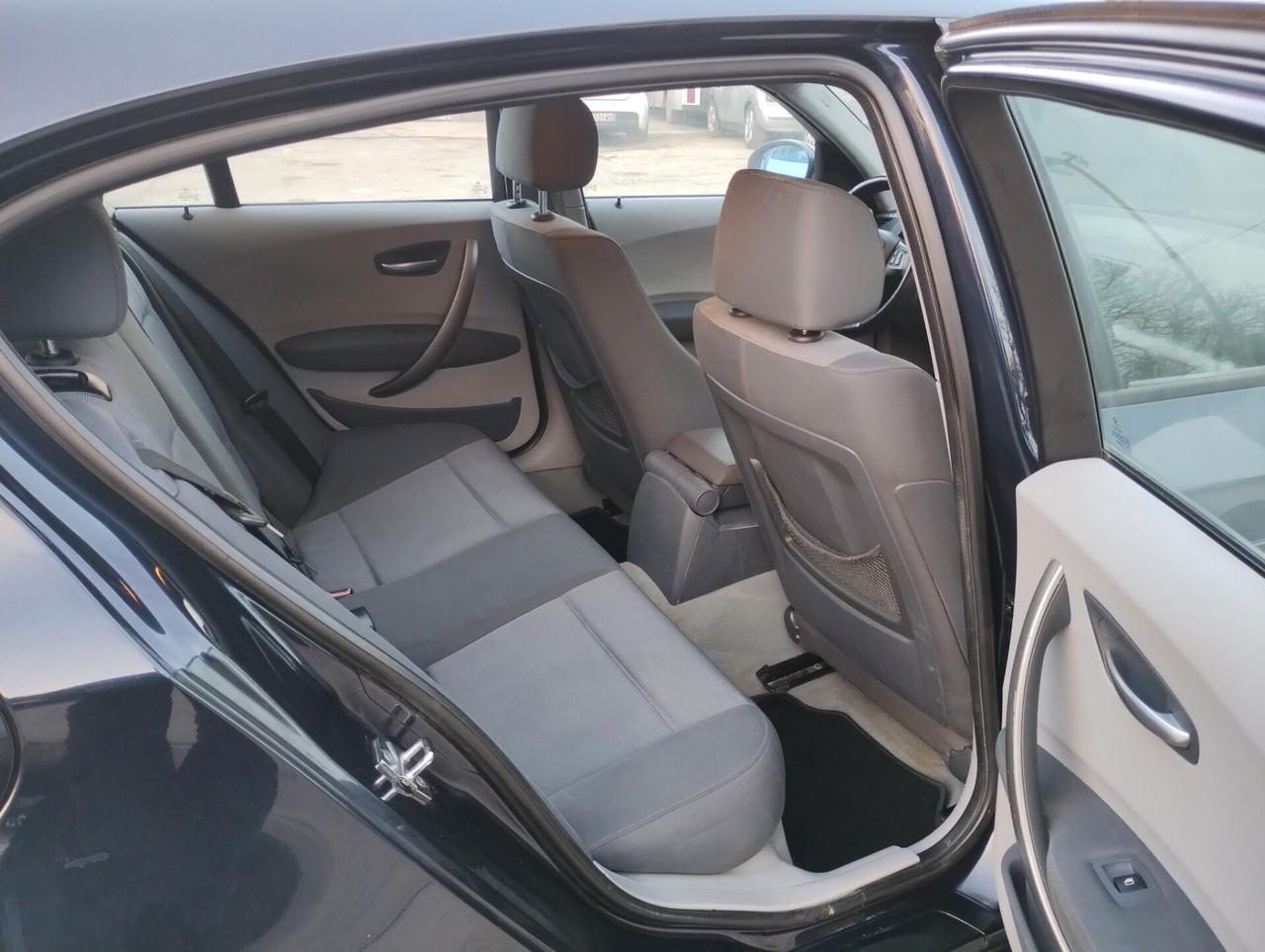 BMW SERIE 1 120D cat 5P Futura 2006 Automatica