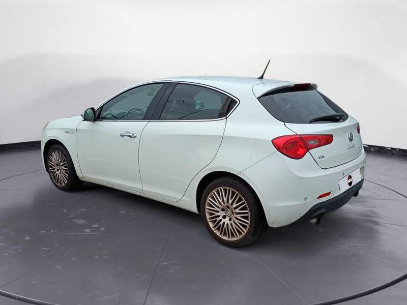 ALFA ROMEO Giulietta 2.0 jtdm(2) Distinctive 170cv