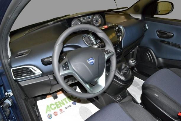 LANCIA Ypsilon 1.0 FireFly 70cv Start&Stop Hybrid PLATINO