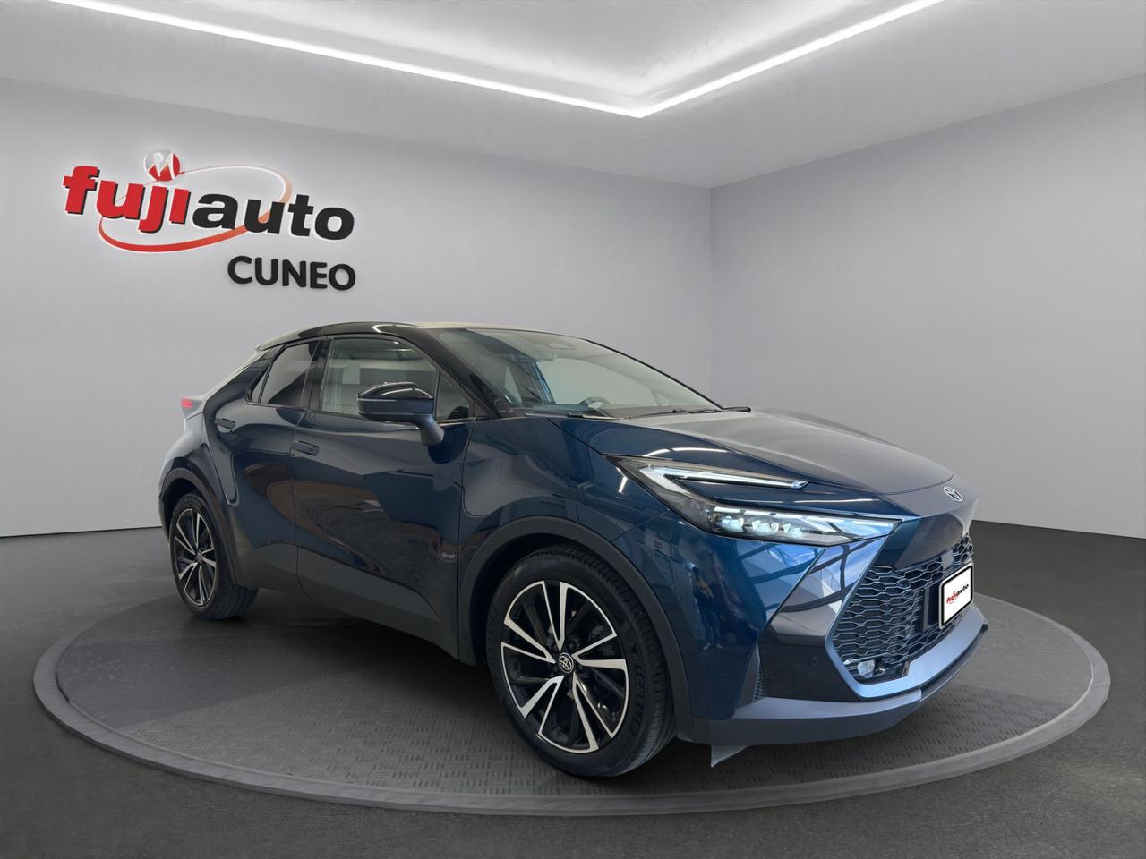 Toyota C-HR 1.8 hev Lounge fwd e-cvt