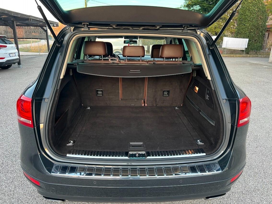 Volkswagen Touareg 3.0 TDI 245 CV tiptronic BlueMotion Techn. Executive