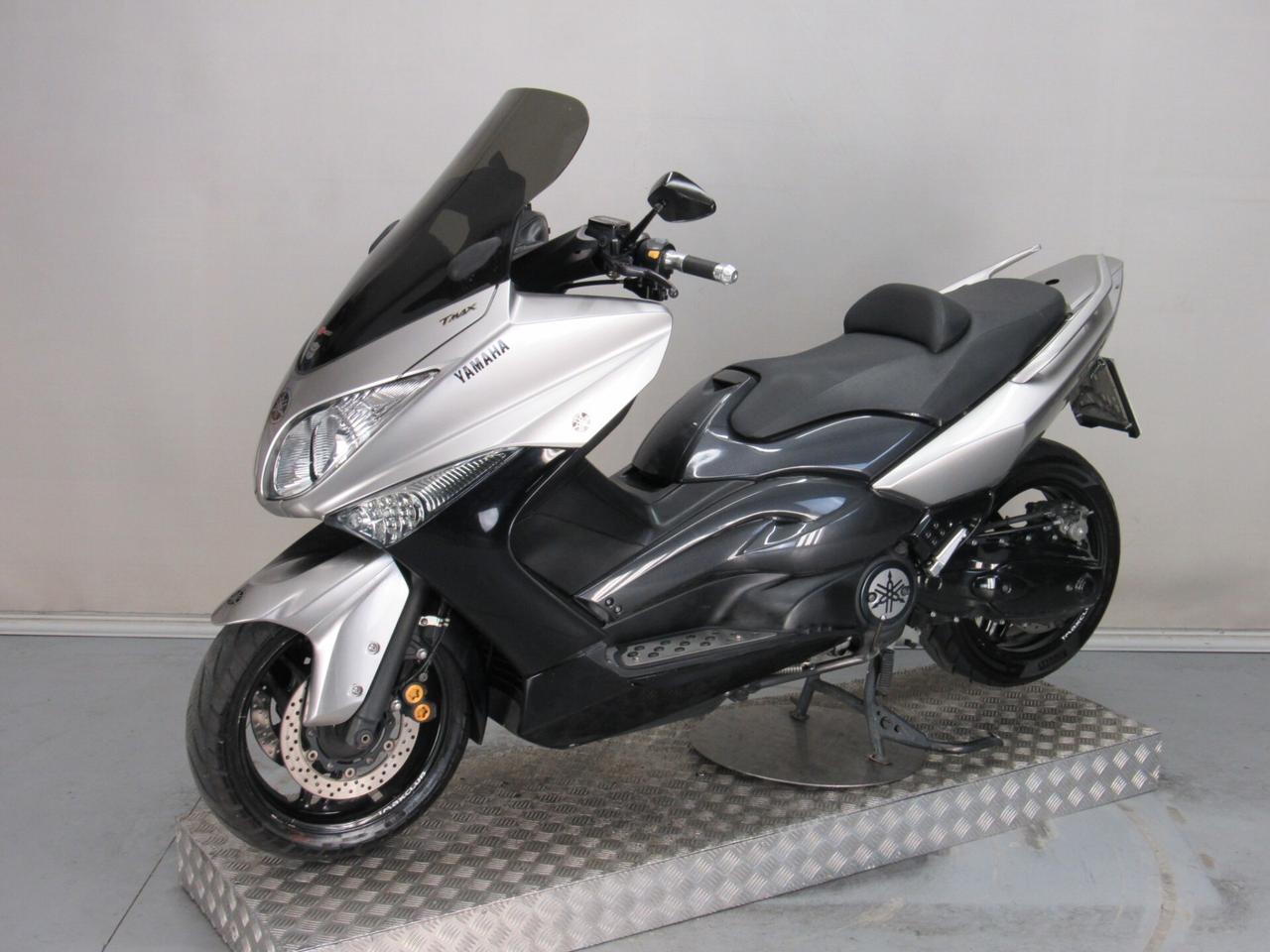 Yamaha T Max