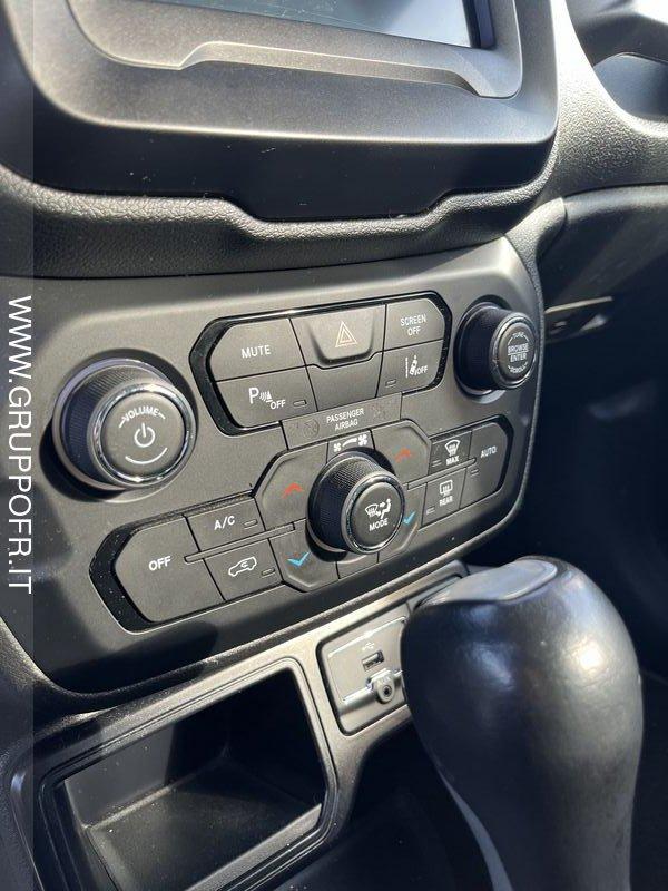 Jeep Renegade 1.3 T4 DDCT Limited