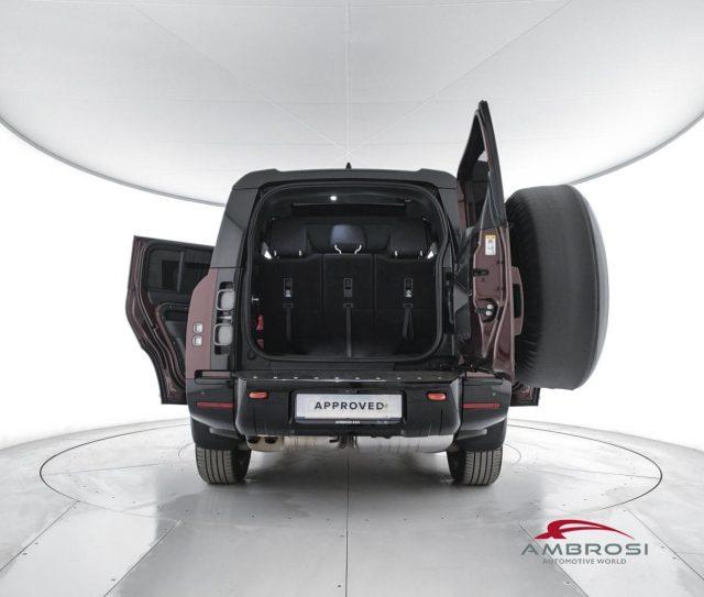 LAND ROVER Defender 130 3.0d i6 mhev X awd 300cv auto 8p.ti
