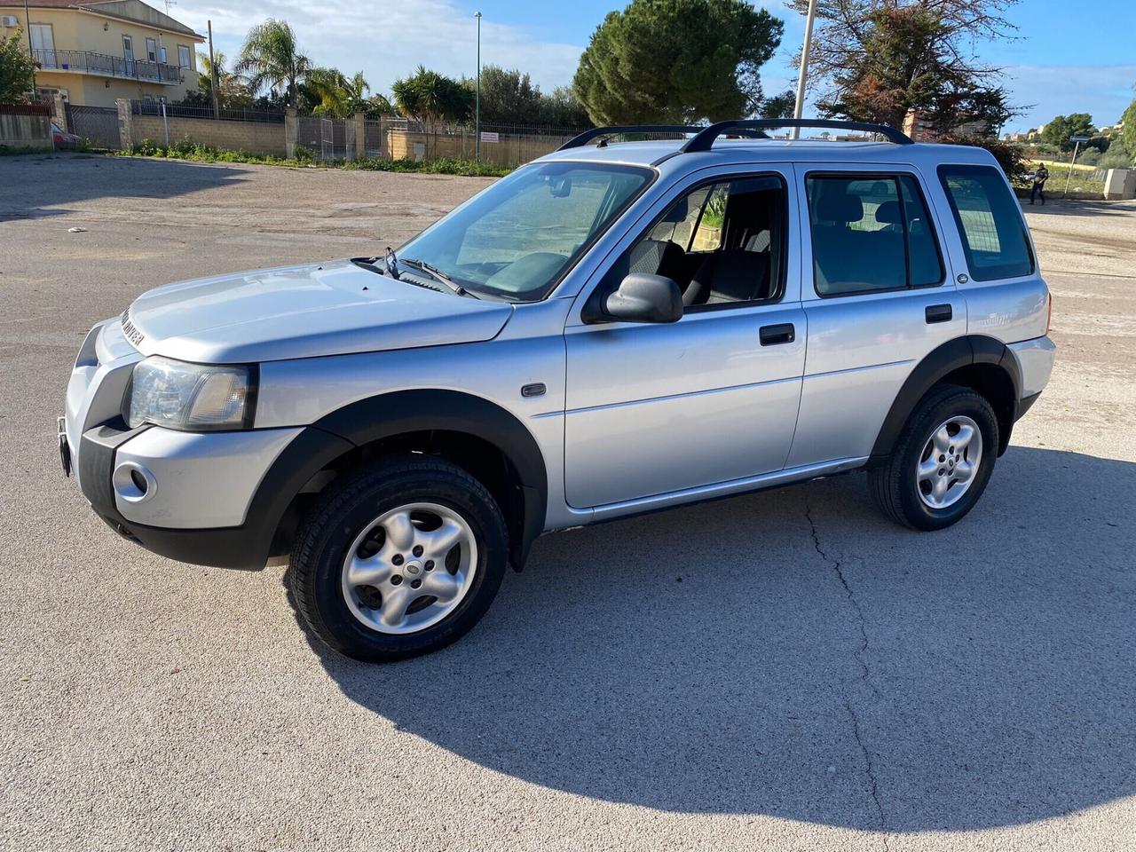 Land Rover Freelander 4x4 Finanziaria senza busta paga