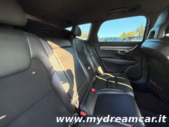 VOLVO V90 D4 AWD Geartronic R-Design