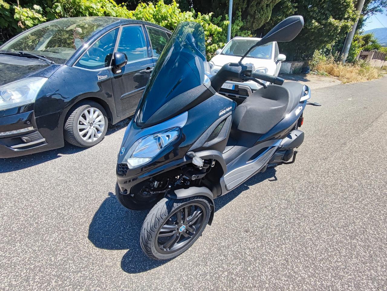 Piaggio MP3 300 MP3 300 IE ABS HPE
