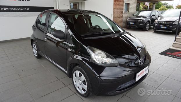 TOYOTA Aygo 1.0 12V VVT-i 5 porte