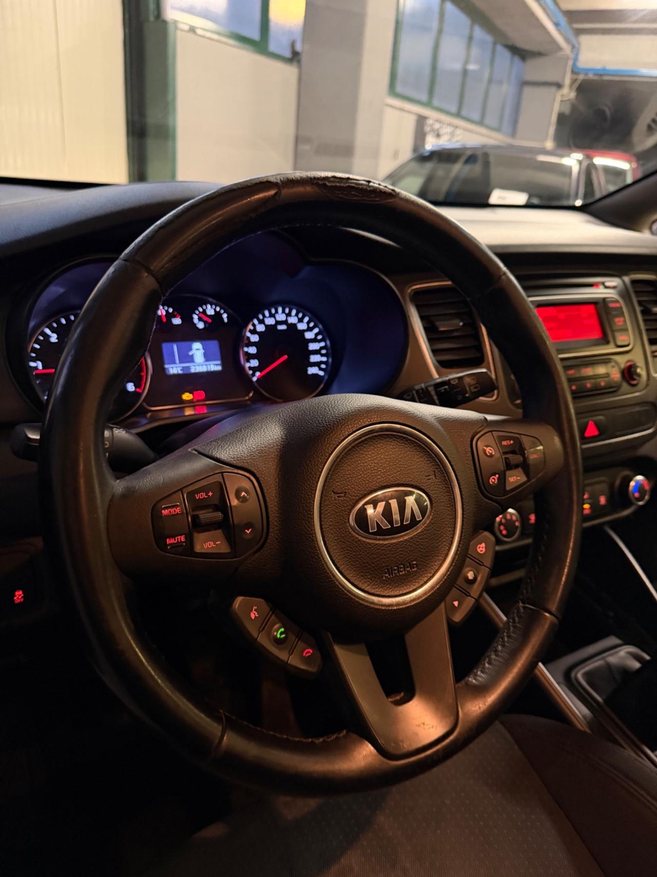 Kia CARENS 1.7 CRDi 115 CV COOL UNICOPR EURO6B FULL