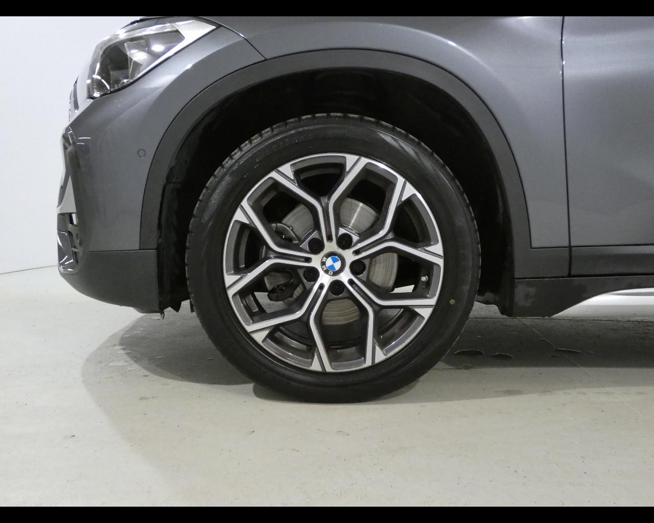 BMW X1 (F48) - X1 sDrive18d xLine