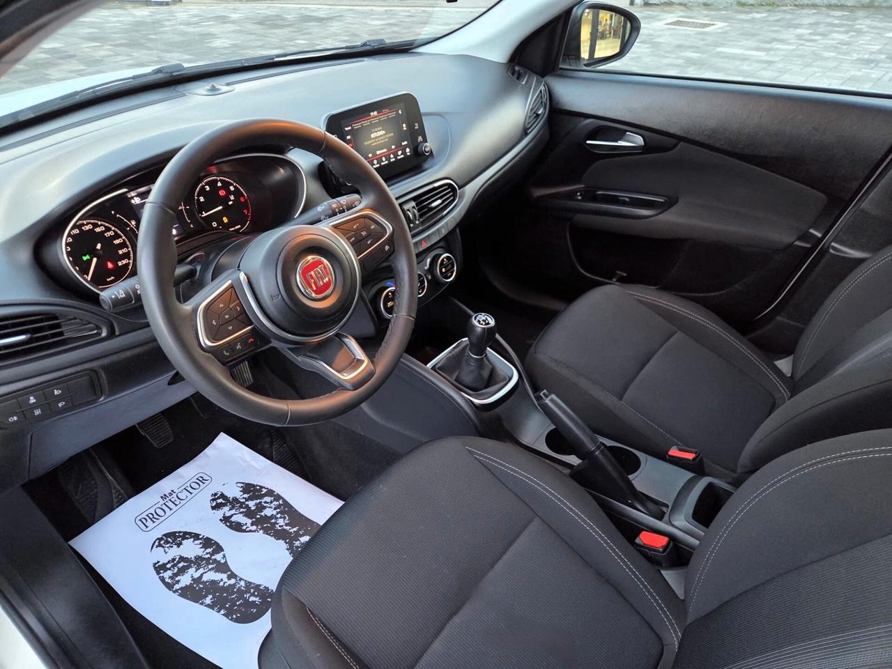 Fiat Tipo 1.0 5 porte