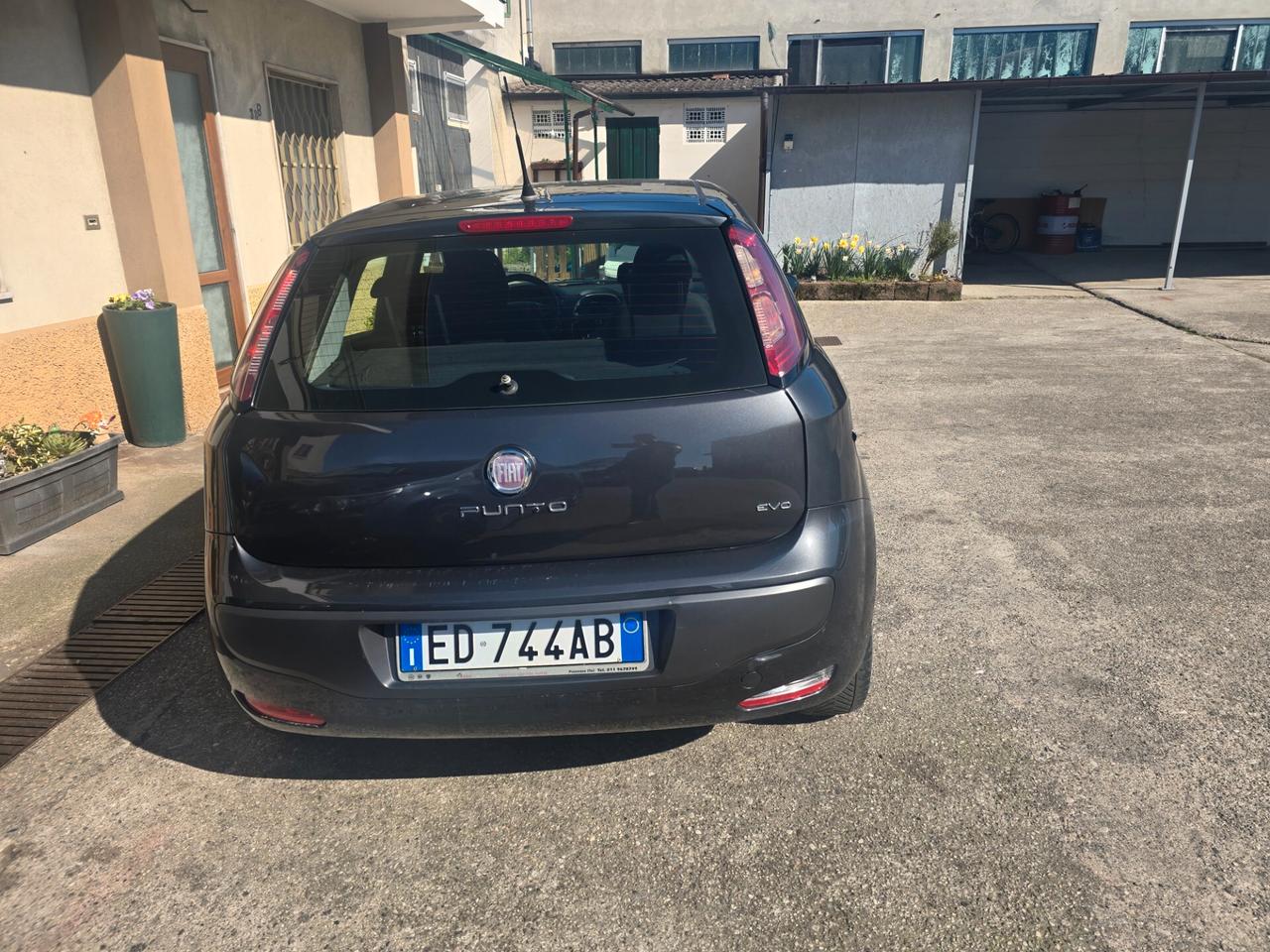 Fiat Punto Evo 1.4 5 porte Dynamic GPL