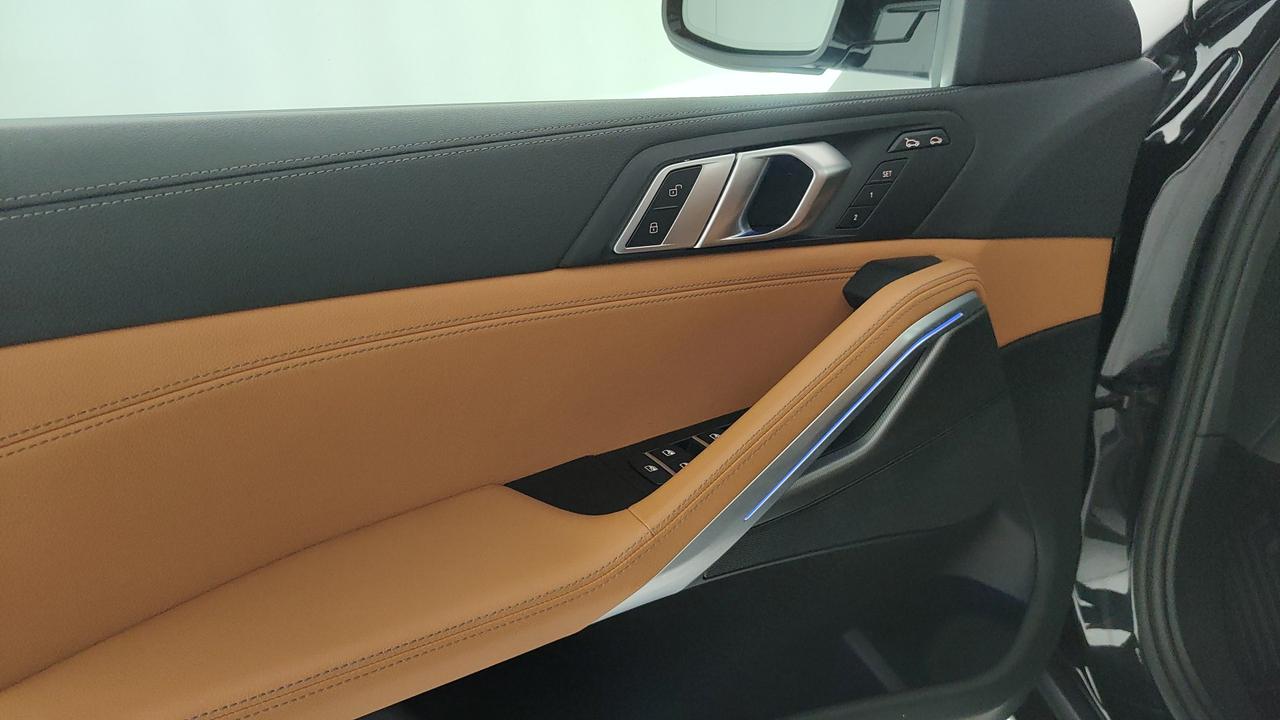 BMW X6 G06 - X6 xdrive30d mhev 48V xLine auto