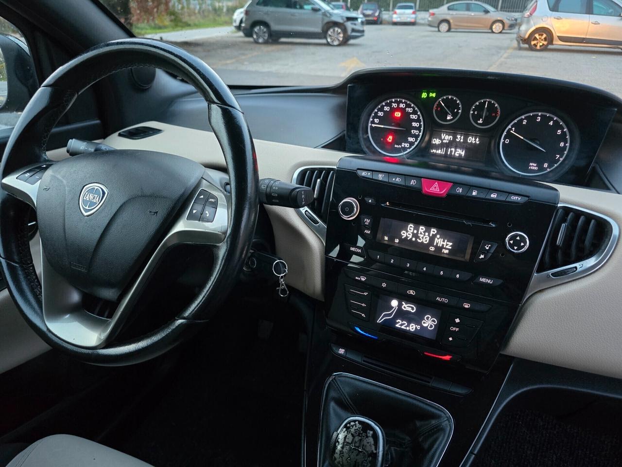 Lancia Ypsilon 1.2 69 CV 5 porte GPL Ecochic Gold