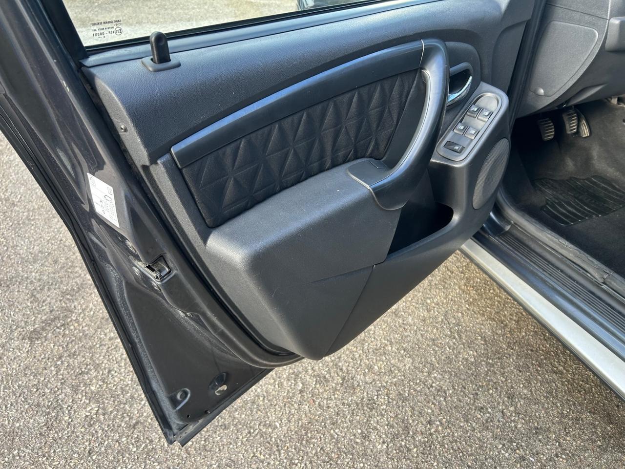 Dacia Duster 1.6 110CV 4x2 GPL Lauréate