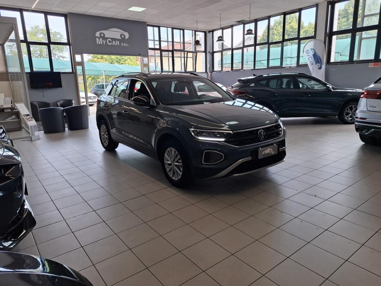 Volkswagen T-Roc Benzina Manuale