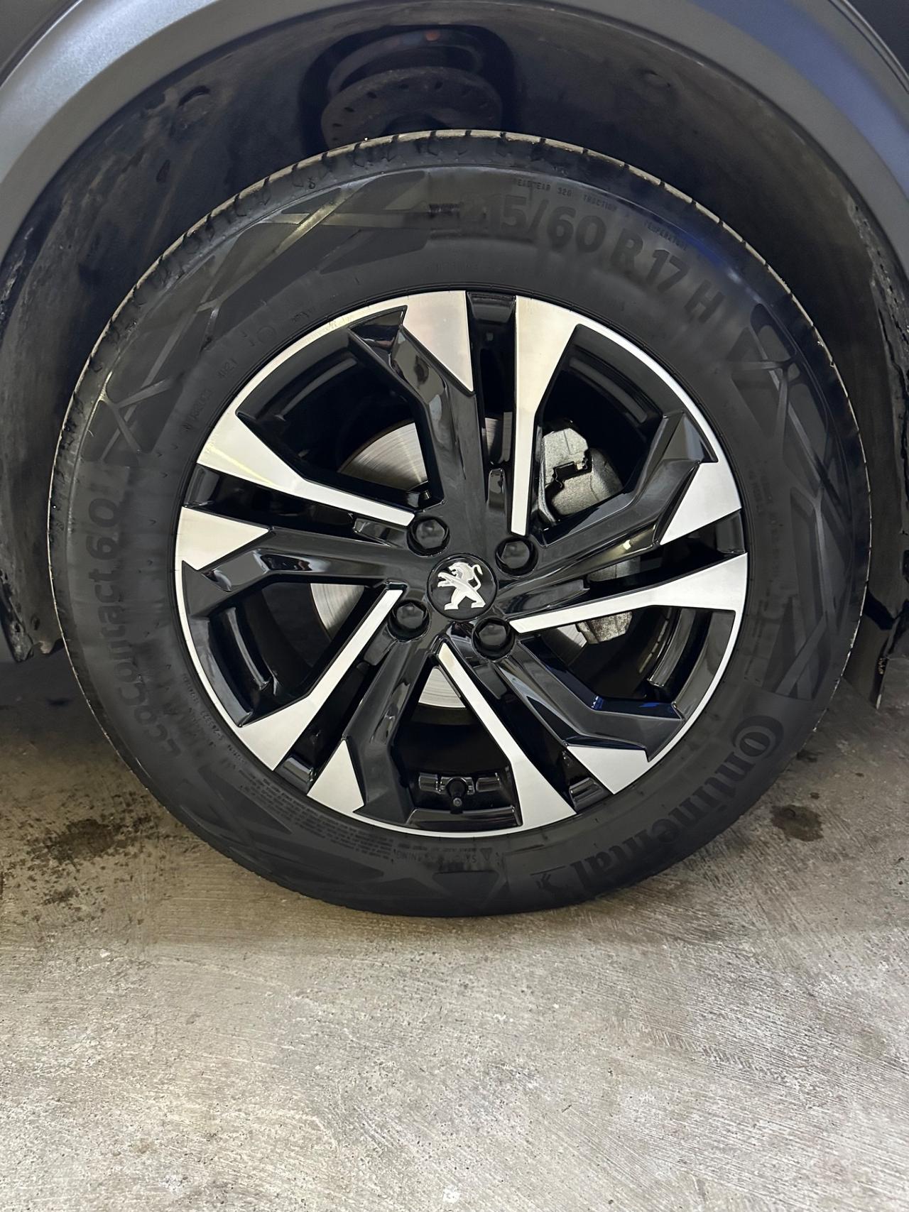 Peugeot 2008 PureTech 155 S&S EAT8 GT Pack