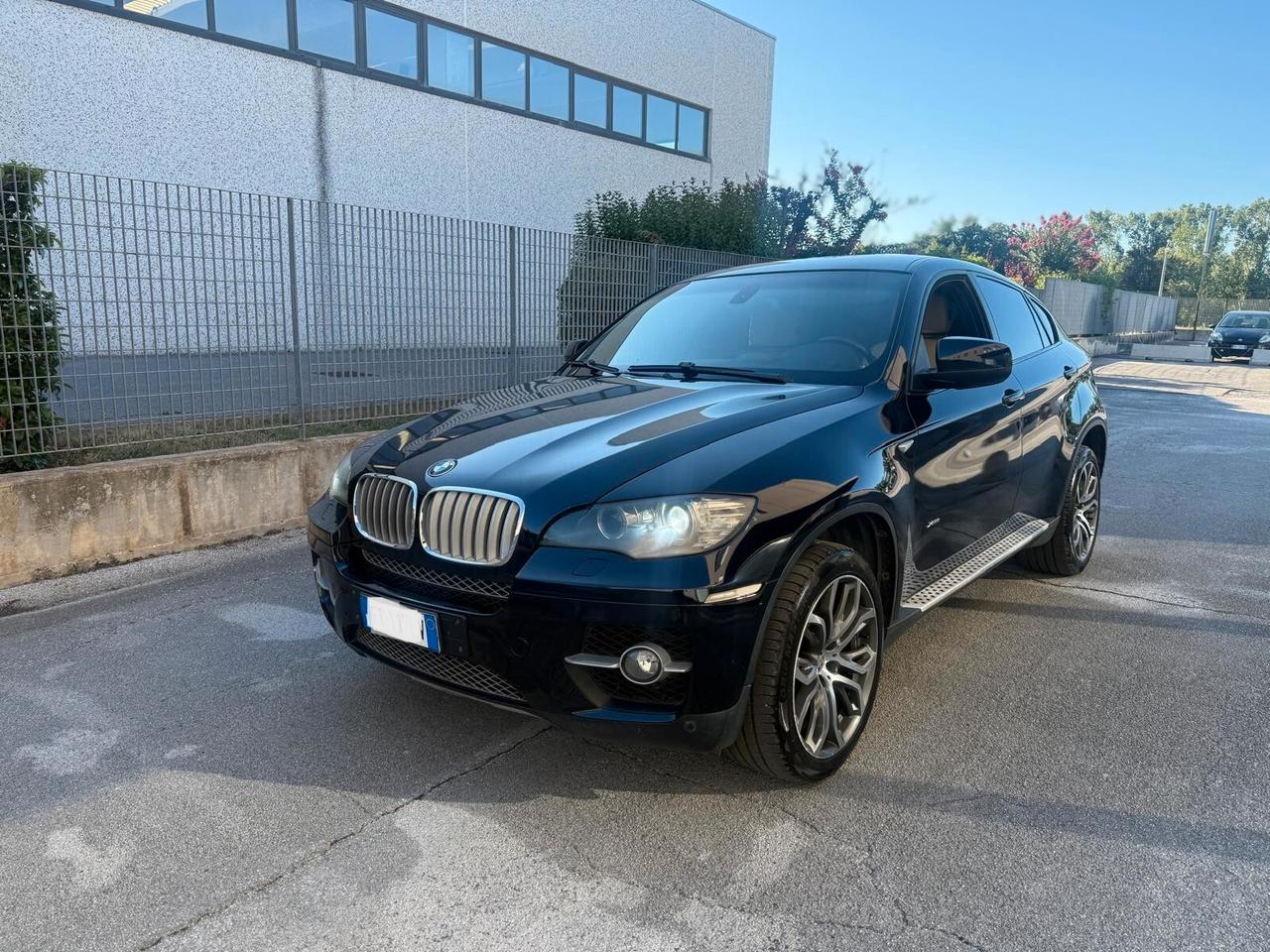 BMW X6 3.0 D 5 POSTI 2010 12 MESI DI GARANZIA