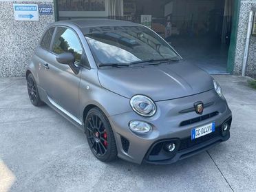Abarth 595 1.4 T-Jet 180CV Competizione UNIPRO*Sabelt*LED