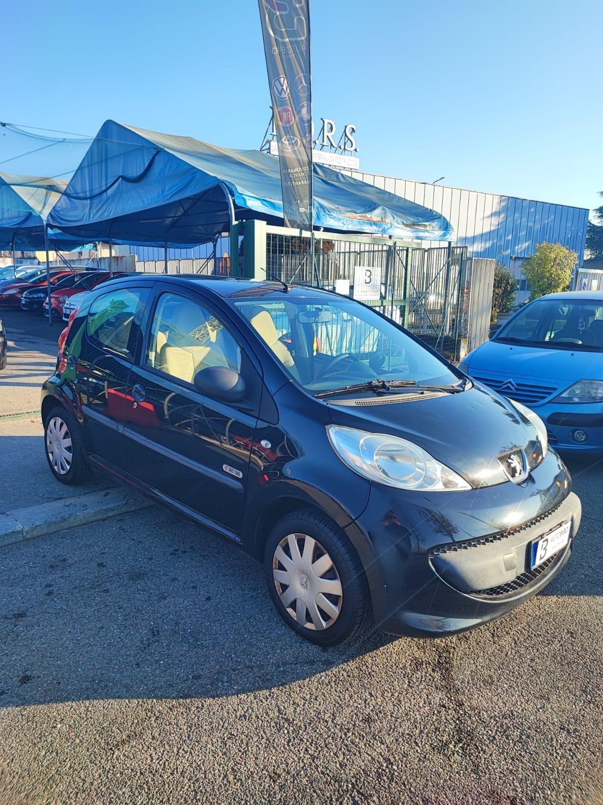 Peugeot 107 1.0 68CV 5p. Sweet Years