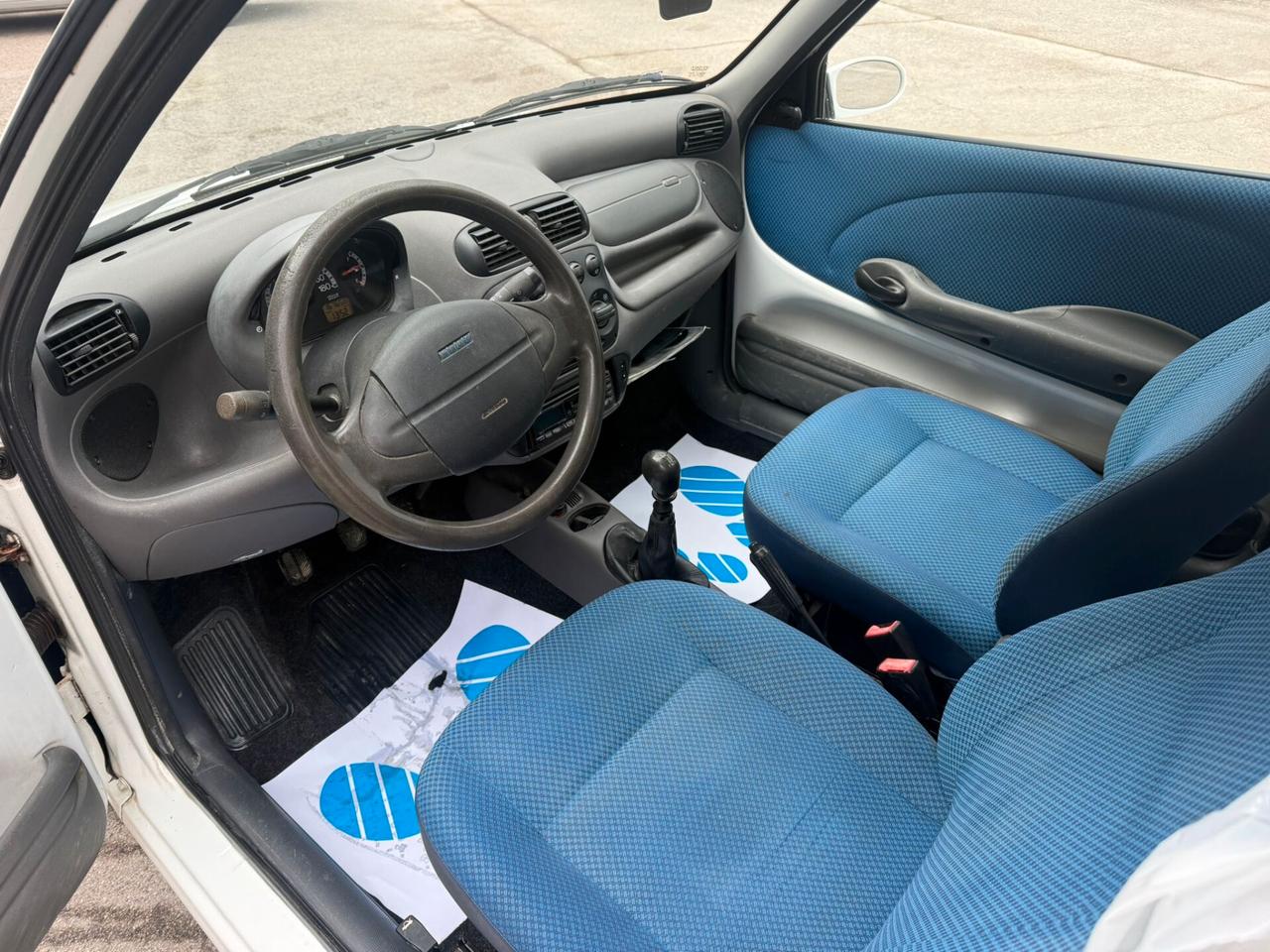 FIAT 600 1.1 CLIMA 2004