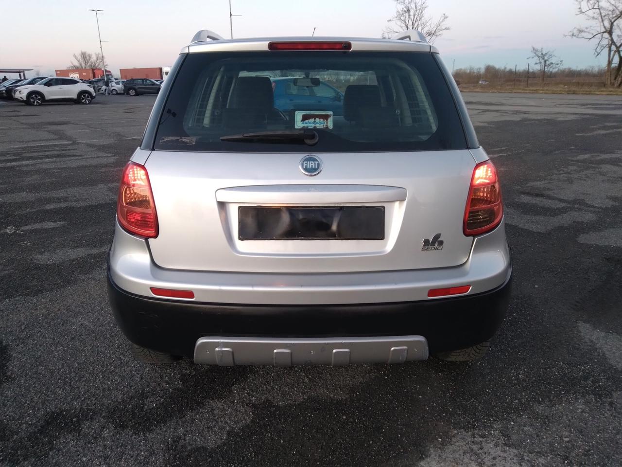 Fiat Sedici 1.6 16V 107cv 4x4 Dynamic x neopatentati