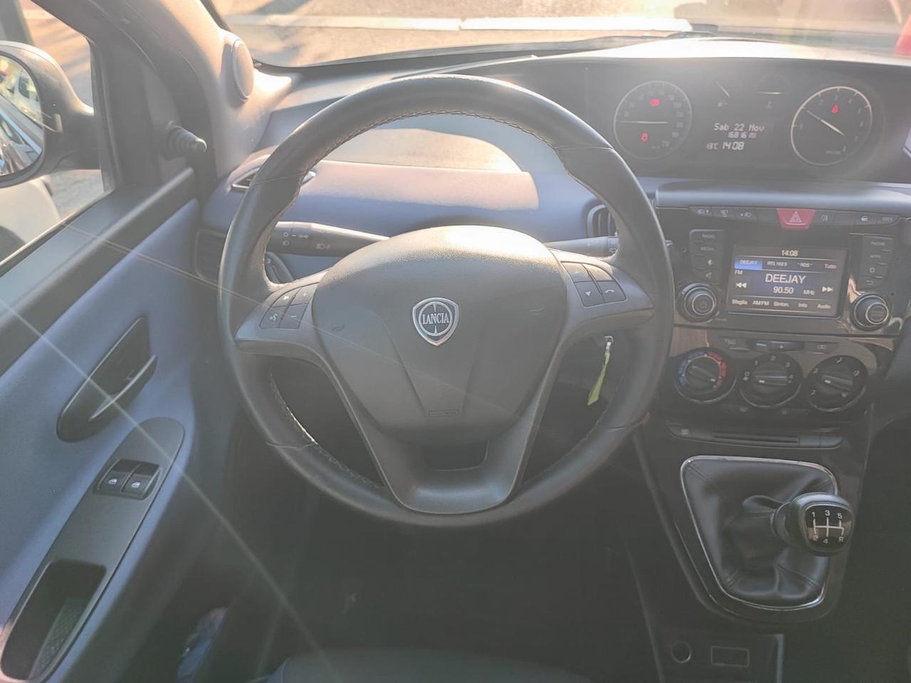 Lancia Ypsilon 1.2 69 CV 5 porte GPL Ecochic Platinum