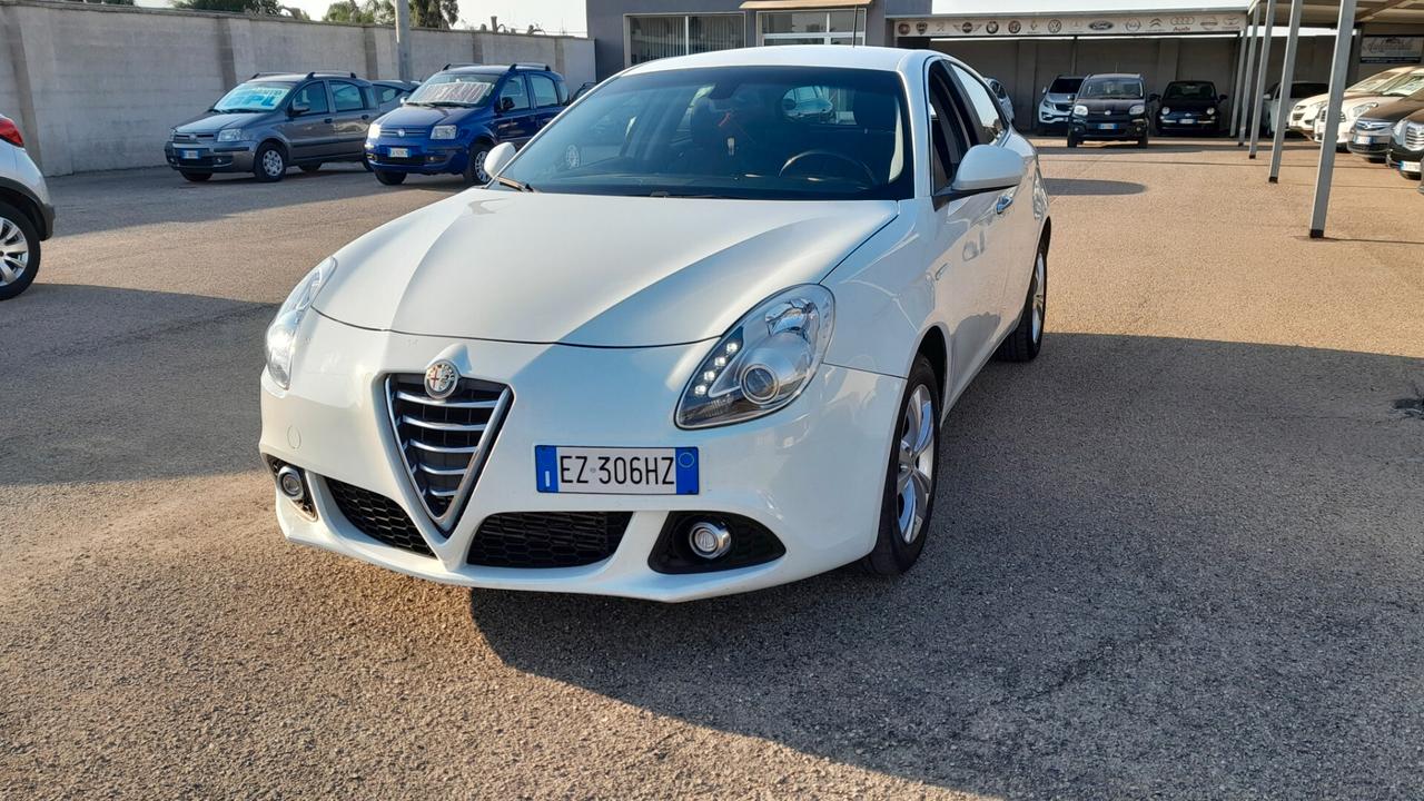 Alfa Romeo Giulietta 1.6 JTDm-2 105 CV Distinctive