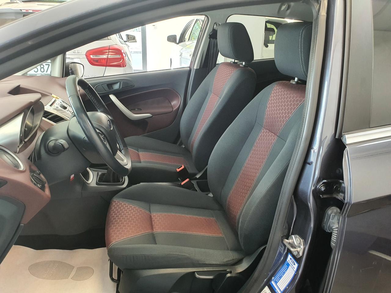 Ford Fiesta 1.6 TDCi 90CV Titanium