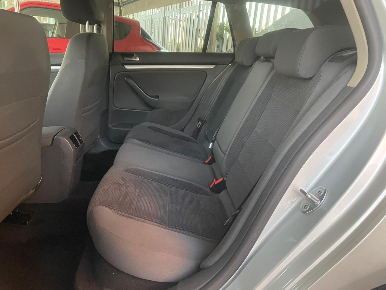 Volkswagen Golf Variant Var. 1.9 TDI DPF Sportline