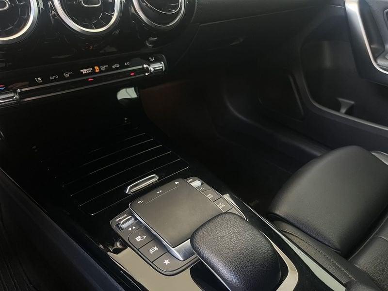 Mercedes-Benz Classe A A 180 d Sport tua da 269,00 al mese