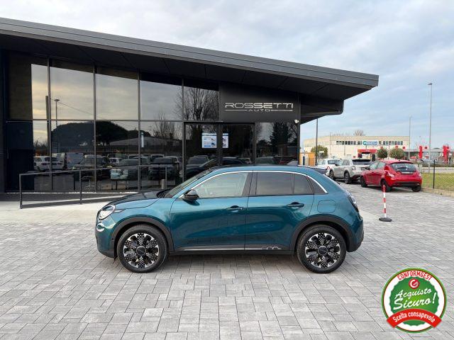 FIAT 600 Hybrid DCT MHEV La Prima ANCHE NEOPATENTATI