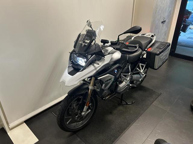 BMW R 1200 GS BMW R 1200 GS