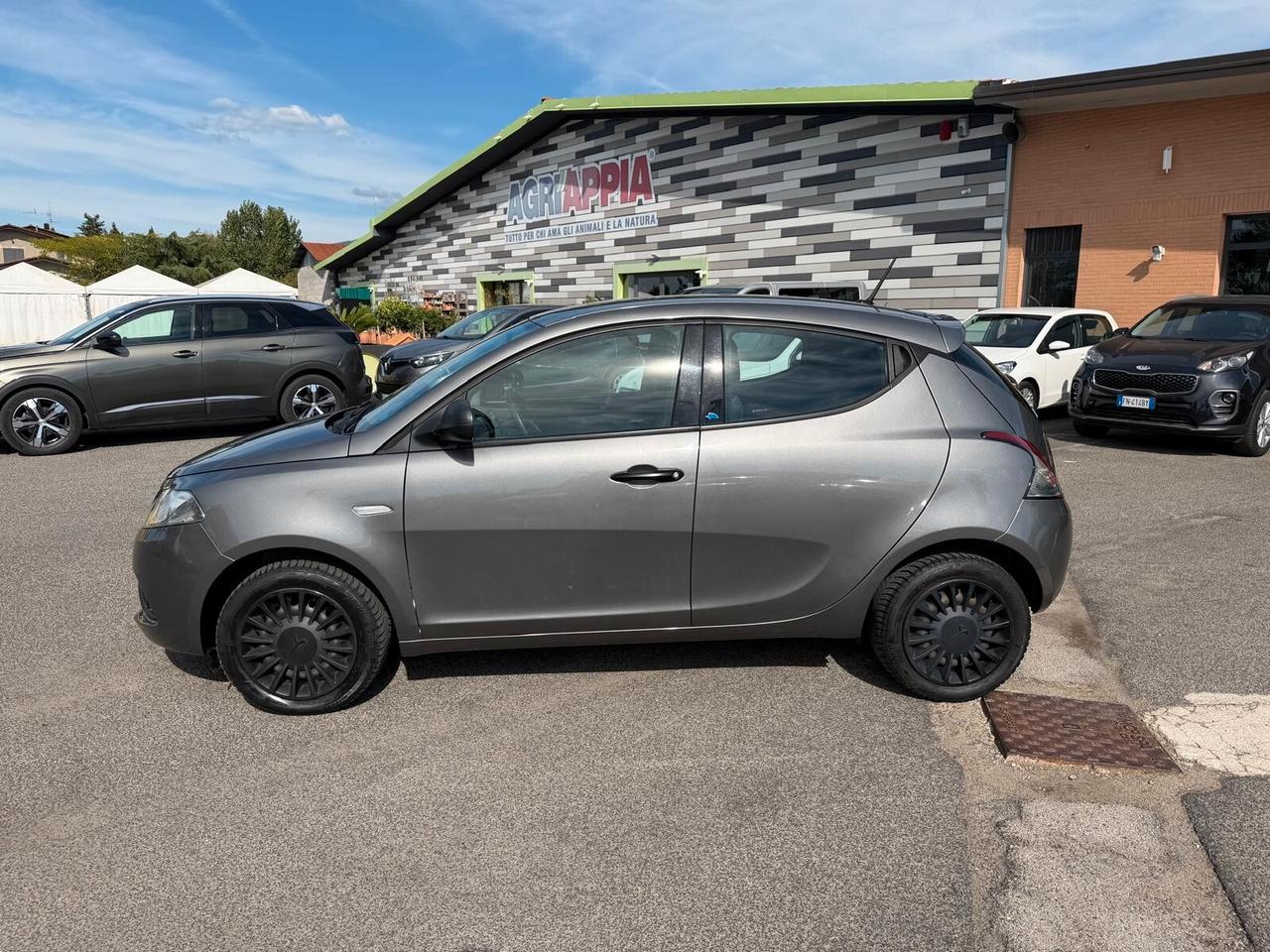 Lancia Ypsilon 1.2 GPL ECOCHIC UNIPRO 2019