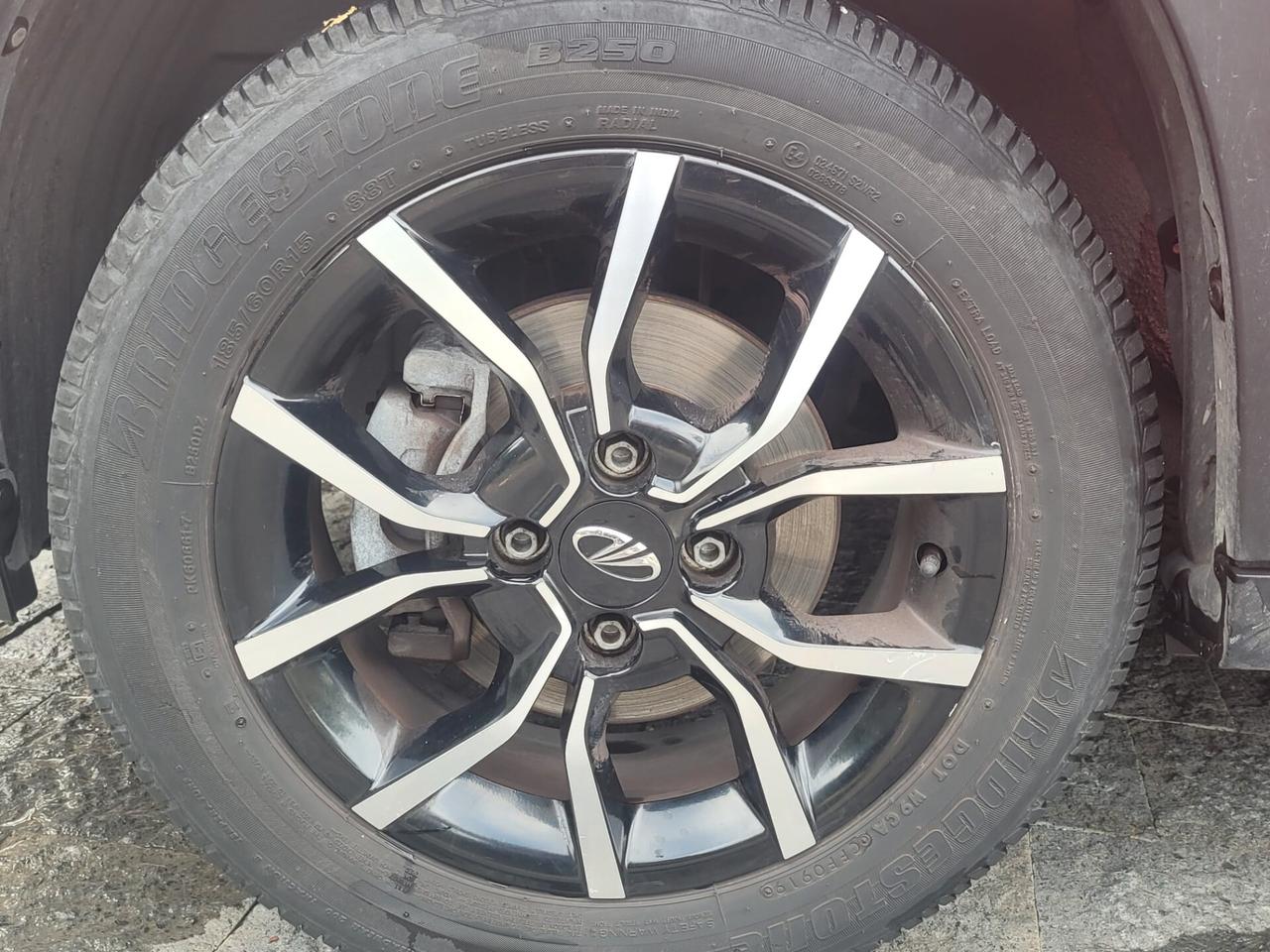 Mahindra KUV100 1.2 VVT M-Bifuel(GPL) K6+