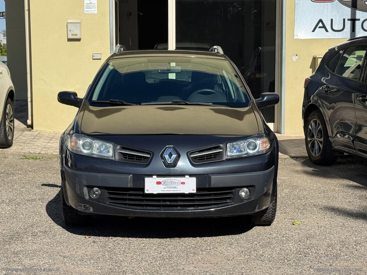 RENAULT Mégane 1.6 SporTour Dynamique
