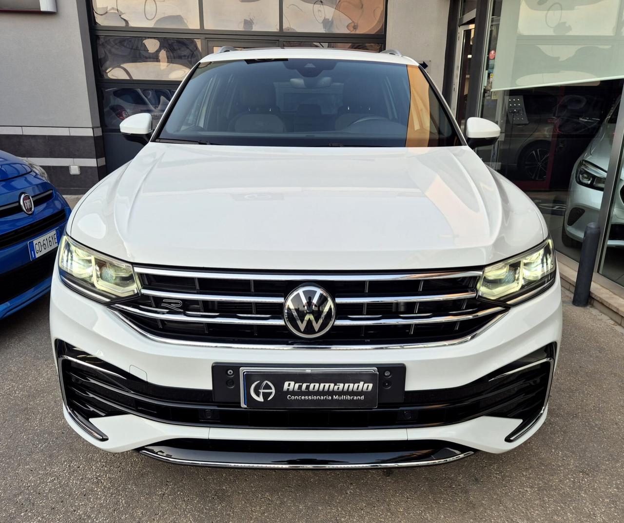 Volkswagen Tiguan 2.0 TDI 150 CV SCR DSG R-Line