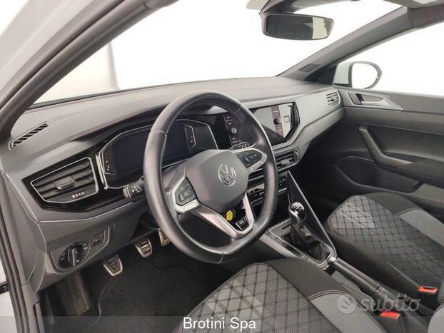 Volkswagen Taigo 1.0 TSI 110 CV R-Line