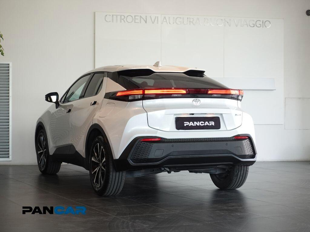 Toyota C-HR 1.8 Hybrid E-CVT Trend