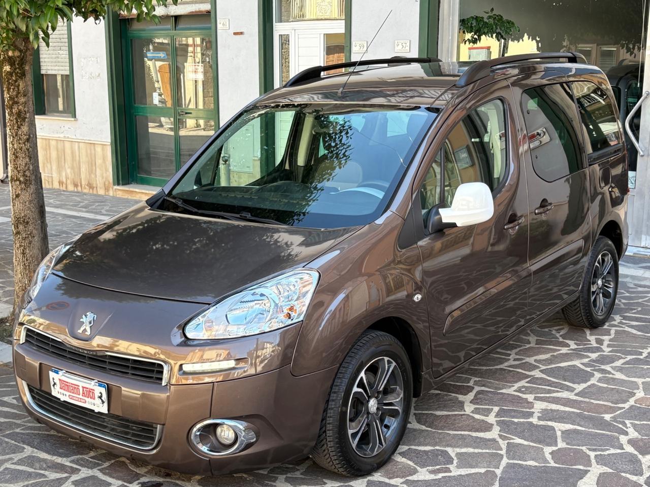 Peugeot Partner 1.6 e-HDi 92 CV AUTOCARRO N1