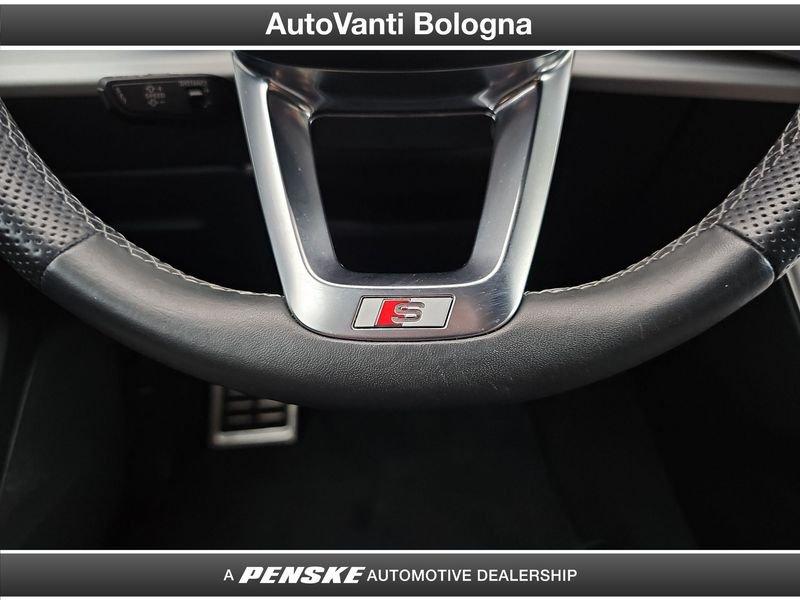 Audi Q8 Q8 3.0 tdi mhev S line edition quattro 286cv tiptronic