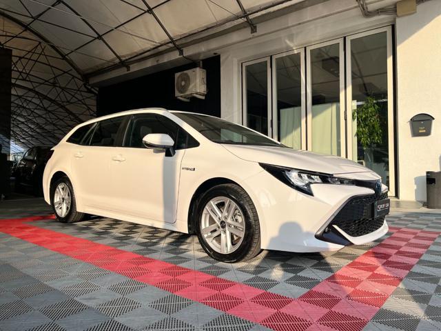 TOYOTA Corolla 1.8 Hybrid Business