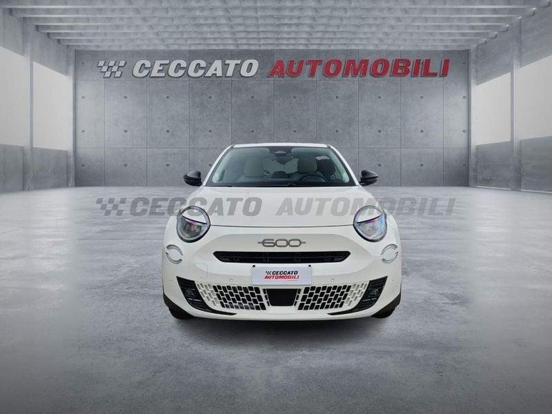 FIAT 600 600 1.2 hybrid La Prima II 110cv auto