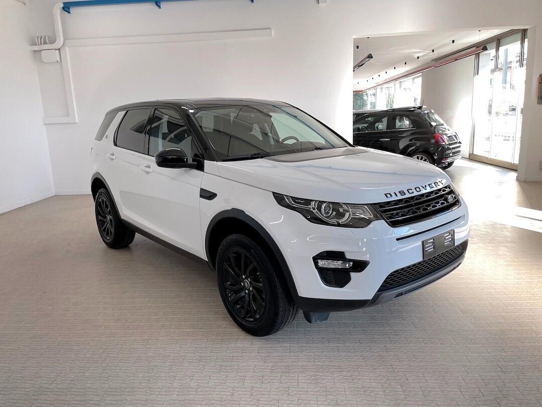 Land Rover Discovery Sport 2.0 TD4 150 CV Black Pack